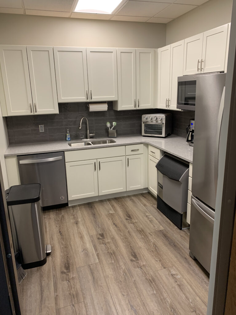 Flightline Kitchenette